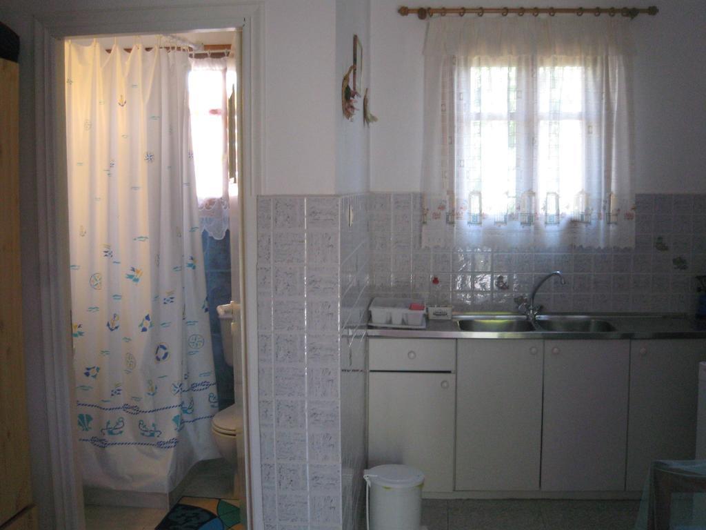 Maria Charalampaki Studios Skyros Phòng bức ảnh